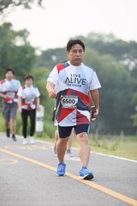 BIB: 6500
                            <button type="button" onclick="openModal(6349638)" class="btn btn-primary btn-sm float-right btn-popup" data-toggle="modal" data-target=".modal-high-quality">
                        <i class="fas fa-shopping-cart"></i> Add to Cart
                    </button>
                                            <button type="button" onclick="isThisMe(6349638, true)" class="btn btn-success btn-sm float-right btn-popup btn-isme hidden" data-toggle="tooltip" data-placement="bottom" title="นี่คือรูปของคุณใช่ไหม คลิกที่นี่เพื่อเอาเข้าอัลบั้ม">
                        <i class="fas fa-plus"></i> Add to album
                    </button>
                    <button type="button" onclick="isThisMe(6349638, false)" class="btn btn-warning btn-sm float-right btn-popup btn-isnotme hidden">
                        <i class="fas fa-ban"></i> Remove from album
                    </button>