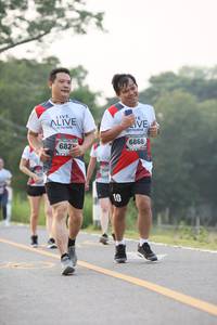 BIB: 6868, 682, 704
                            <button type="button" onclick="openModal(6350029)" class="btn btn-primary btn-sm float-right btn-popup" data-toggle="modal" data-target=".modal-high-quality">
                        <i class="fas fa-shopping-cart"></i> Add to Cart
                    </button>
                                            <button type="button" onclick="isThisMe(6350029, true)" class="btn btn-success btn-sm float-right btn-popup btn-isme hidden" data-toggle="tooltip" data-placement="bottom" title="นี่คือรูปของคุณใช่ไหม คลิกที่นี่เพื่อเอาเข้าอัลบั้ม">
                        <i class="fas fa-plus"></i> Add to album
                    </button>
                    <button type="button" onclick="isThisMe(6350029, false)" class="btn btn-warning btn-sm float-right btn-popup btn-isnotme hidden">
                        <i class="fas fa-ban"></i> Remove from album
                    </button>