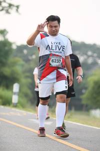 BIB: 6237
                            <button type="button" onclick="openModal(6349542)" class="btn btn-primary btn-sm float-right btn-popup" data-toggle="modal" data-target=".modal-high-quality">
                        <i class="fas fa-shopping-cart"></i> Add to Cart
                    </button>
                                            <button type="button" onclick="isThisMe(6349542, true)" class="btn btn-success btn-sm float-right btn-popup btn-isme hidden" data-toggle="tooltip" data-placement="bottom" title="นี่คือรูปของคุณใช่ไหม คลิกที่นี่เพื่อเอาเข้าอัลบั้ม">
                        <i class="fas fa-plus"></i> Add to album
                    </button>
                    <button type="button" onclick="isThisMe(6349542, false)" class="btn btn-warning btn-sm float-right btn-popup btn-isnotme hidden">
                        <i class="fas fa-ban"></i> Remove from album
                    </button>