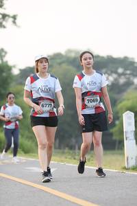 BIB: 7069, 6777
                            <button type="button" onclick="openModal(6350049)" class="btn btn-primary btn-sm float-right btn-popup" data-toggle="modal" data-target=".modal-high-quality">
                        <i class="fas fa-shopping-cart"></i> Add to Cart
                    </button>
                                            <button type="button" onclick="isThisMe(6350049, true)" class="btn btn-success btn-sm float-right btn-popup btn-isme hidden" data-toggle="tooltip" data-placement="bottom" title="นี่คือรูปของคุณใช่ไหม คลิกที่นี่เพื่อเอาเข้าอัลบั้ม">
                        <i class="fas fa-plus"></i> Add to album
                    </button>
                    <button type="button" onclick="isThisMe(6350049, false)" class="btn btn-warning btn-sm float-right btn-popup btn-isnotme hidden">
                        <i class="fas fa-ban"></i> Remove from album
                    </button>