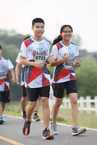 BIB: 6723, 6612
                            <button type="button" onclick="openModal(6349333)" class="btn btn-primary btn-sm float-right btn-popup" data-toggle="modal" data-target=".modal-high-quality">
                        <i class="fas fa-shopping-cart"></i> Add to Cart
                    </button>
                                            <button type="button" onclick="isThisMe(6349333, true)" class="btn btn-success btn-sm float-right btn-popup btn-isme hidden" data-toggle="tooltip" data-placement="bottom" title="นี่คือรูปของคุณใช่ไหม คลิกที่นี่เพื่อเอาเข้าอัลบั้ม">
                        <i class="fas fa-plus"></i> Add to album
                    </button>
                    <button type="button" onclick="isThisMe(6349333, false)" class="btn btn-warning btn-sm float-right btn-popup btn-isnotme hidden">
                        <i class="fas fa-ban"></i> Remove from album
                    </button>