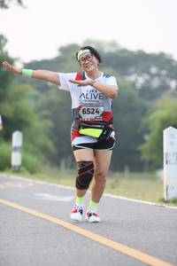 BIB: 6524
                            <button type="button" onclick="openModal(6349487)" class="btn btn-primary btn-sm float-right btn-popup" data-toggle="modal" data-target=".modal-high-quality">
                        <i class="fas fa-shopping-cart"></i> Add to Cart
                    </button>
                                            <button type="button" onclick="isThisMe(6349487, true)" class="btn btn-success btn-sm float-right btn-popup btn-isme hidden" data-toggle="tooltip" data-placement="bottom" title="นี่คือรูปของคุณใช่ไหม คลิกที่นี่เพื่อเอาเข้าอัลบั้ม">
                        <i class="fas fa-plus"></i> Add to album
                    </button>
                    <button type="button" onclick="isThisMe(6349487, false)" class="btn btn-warning btn-sm float-right btn-popup btn-isnotme hidden">
                        <i class="fas fa-ban"></i> Remove from album
                    </button>