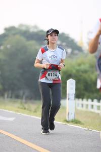 BIB: 6114
                            <button type="button" onclick="openModal(6349825)" class="btn btn-primary btn-sm float-right btn-popup" data-toggle="modal" data-target=".modal-high-quality">
                        <i class="fas fa-shopping-cart"></i> Add to Cart
                    </button>
                                            <button type="button" onclick="isThisMe(6349825, true)" class="btn btn-success btn-sm float-right btn-popup btn-isme hidden" data-toggle="tooltip" data-placement="bottom" title="นี่คือรูปของคุณใช่ไหม คลิกที่นี่เพื่อเอาเข้าอัลบั้ม">
                        <i class="fas fa-plus"></i> Add to album
                    </button>
                    <button type="button" onclick="isThisMe(6349825, false)" class="btn btn-warning btn-sm float-right btn-popup btn-isnotme hidden">
                        <i class="fas fa-ban"></i> Remove from album
                    </button>