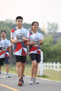 BIB: 6723
                            <button type="button" onclick="openModal(6349332)" class="btn btn-primary btn-sm float-right btn-popup" data-toggle="modal" data-target=".modal-high-quality">
                        <i class="fas fa-shopping-cart"></i> Add to Cart
                    </button>
                                            <button type="button" onclick="isThisMe(6349332, true)" class="btn btn-success btn-sm float-right btn-popup btn-isme hidden" data-toggle="tooltip" data-placement="bottom" title="นี่คือรูปของคุณใช่ไหม คลิกที่นี่เพื่อเอาเข้าอัลบั้ม">
                        <i class="fas fa-plus"></i> Add to album
                    </button>
                    <button type="button" onclick="isThisMe(6349332, false)" class="btn btn-warning btn-sm float-right btn-popup btn-isnotme hidden">
                        <i class="fas fa-ban"></i> Remove from album
                    </button>