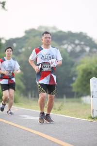 BIB: 6513
                            <button type="button" onclick="openModal(6348850)" class="btn btn-primary btn-sm float-right btn-popup" data-toggle="modal" data-target=".modal-high-quality">
                        <i class="fas fa-shopping-cart"></i> Add to Cart
                    </button>
                                            <button type="button" onclick="isThisMe(6348850, true)" class="btn btn-success btn-sm float-right btn-popup btn-isme hidden" data-toggle="tooltip" data-placement="bottom" title="นี่คือรูปของคุณใช่ไหม คลิกที่นี่เพื่อเอาเข้าอัลบั้ม">
                        <i class="fas fa-plus"></i> Add to album
                    </button>
                    <button type="button" onclick="isThisMe(6348850, false)" class="btn btn-warning btn-sm float-right btn-popup btn-isnotme hidden">
                        <i class="fas fa-ban"></i> Remove from album
                    </button>