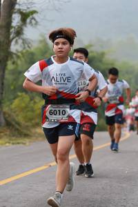 BIB: 6010
                            <button type="button" onclick="openModal(6355313)" class="btn btn-primary btn-sm float-right btn-popup" data-toggle="modal" data-target=".modal-high-quality">
                        <i class="fas fa-shopping-cart"></i> Add to Cart
                    </button>
                                            <button type="button" onclick="isThisMe(6355313, true)" class="btn btn-success btn-sm float-right btn-popup btn-isme hidden" data-toggle="tooltip" data-placement="bottom" title="นี่คือรูปของคุณใช่ไหม คลิกที่นี่เพื่อเอาเข้าอัลบั้ม">
                        <i class="fas fa-plus"></i> Add to album
                    </button>
                    <button type="button" onclick="isThisMe(6355313, false)" class="btn btn-warning btn-sm float-right btn-popup btn-isnotme hidden">
                        <i class="fas fa-ban"></i> Remove from album
                    </button>