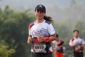 BIB: 6910
                            <button type="button" onclick="openModal(6355121)" class="btn btn-primary btn-sm float-right btn-popup" data-toggle="modal" data-target=".modal-high-quality">
                        <i class="fas fa-shopping-cart"></i> Add to Cart
                    </button>
                                            <button type="button" onclick="isThisMe(6355121, true)" class="btn btn-success btn-sm float-right btn-popup btn-isme hidden" data-toggle="tooltip" data-placement="bottom" title="นี่คือรูปของคุณใช่ไหม คลิกที่นี่เพื่อเอาเข้าอัลบั้ม">
                        <i class="fas fa-plus"></i> Add to album
                    </button>
                    <button type="button" onclick="isThisMe(6355121, false)" class="btn btn-warning btn-sm float-right btn-popup btn-isnotme hidden">
                        <i class="fas fa-ban"></i> Remove from album
                    </button>