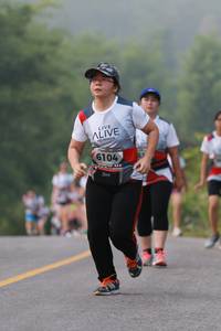 BIB: 6104
                            <button type="button" onclick="openModal(6355735)" class="btn btn-primary btn-sm float-right btn-popup" data-toggle="modal" data-target=".modal-high-quality">
                        <i class="fas fa-shopping-cart"></i> Add to Cart
                    </button>
                                            <button type="button" onclick="isThisMe(6355735, true)" class="btn btn-success btn-sm float-right btn-popup btn-isme hidden" data-toggle="tooltip" data-placement="bottom" title="นี่คือรูปของคุณใช่ไหม คลิกที่นี่เพื่อเอาเข้าอัลบั้ม">
                        <i class="fas fa-plus"></i> Add to album
                    </button>
                    <button type="button" onclick="isThisMe(6355735, false)" class="btn btn-warning btn-sm float-right btn-popup btn-isnotme hidden">
                        <i class="fas fa-ban"></i> Remove from album
                    </button>