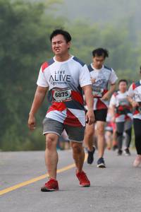 BIB: 6875
                            <button type="button" onclick="openModal(6355912)" class="btn btn-primary btn-sm float-right btn-popup" data-toggle="modal" data-target=".modal-high-quality">
                        <i class="fas fa-shopping-cart"></i> Add to Cart
                    </button>
                                            <button type="button" onclick="isThisMe(6355912, true)" class="btn btn-success btn-sm float-right btn-popup btn-isme hidden" data-toggle="tooltip" data-placement="bottom" title="นี่คือรูปของคุณใช่ไหม คลิกที่นี่เพื่อเอาเข้าอัลบั้ม">
                        <i class="fas fa-plus"></i> Add to album
                    </button>
                    <button type="button" onclick="isThisMe(6355912, false)" class="btn btn-warning btn-sm float-right btn-popup btn-isnotme hidden">
                        <i class="fas fa-ban"></i> Remove from album
                    </button>