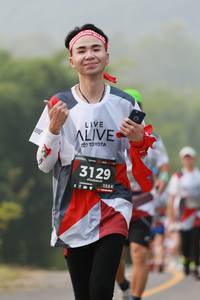 BIB: 3129, 128
                            <button type="button" onclick="openModal(6356266)" class="btn btn-primary btn-sm float-right btn-popup" data-toggle="modal" data-target=".modal-high-quality">
                        <i class="fas fa-shopping-cart"></i> Add to Cart
                    </button>
                                            <button type="button" onclick="isThisMe(6356266, true)" class="btn btn-success btn-sm float-right btn-popup btn-isme hidden" data-toggle="tooltip" data-placement="bottom" title="นี่คือรูปของคุณใช่ไหม คลิกที่นี่เพื่อเอาเข้าอัลบั้ม">
                        <i class="fas fa-plus"></i> Add to album
                    </button>
                    <button type="button" onclick="isThisMe(6356266, false)" class="btn btn-warning btn-sm float-right btn-popup btn-isnotme hidden">
                        <i class="fas fa-ban"></i> Remove from album
                    </button>