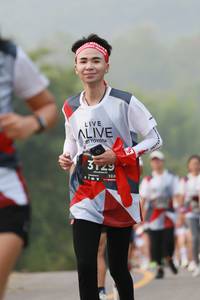 BIB: 3129, 128
                            <button type="button" onclick="openModal(6356263)" class="btn btn-primary btn-sm float-right btn-popup" data-toggle="modal" data-target=".modal-high-quality">
                        <i class="fas fa-shopping-cart"></i> Add to Cart
                    </button>
                                            <button type="button" onclick="isThisMe(6356263, true)" class="btn btn-success btn-sm float-right btn-popup btn-isme hidden" data-toggle="tooltip" data-placement="bottom" title="นี่คือรูปของคุณใช่ไหม คลิกที่นี่เพื่อเอาเข้าอัลบั้ม">
                        <i class="fas fa-plus"></i> Add to album
                    </button>
                    <button type="button" onclick="isThisMe(6356263, false)" class="btn btn-warning btn-sm float-right btn-popup btn-isnotme hidden">
                        <i class="fas fa-ban"></i> Remove from album
                    </button>