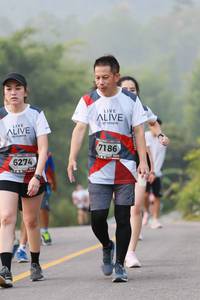 BIB: 7186, 6274
                            <button type="button" onclick="openModal(6356484)" class="btn btn-primary btn-sm float-right btn-popup" data-toggle="modal" data-target=".modal-high-quality">
                        <i class="fas fa-shopping-cart"></i> Add to Cart
                    </button>
                                            <button type="button" onclick="isThisMe(6356484, true)" class="btn btn-success btn-sm float-right btn-popup btn-isme hidden" data-toggle="tooltip" data-placement="bottom" title="นี่คือรูปของคุณใช่ไหม คลิกที่นี่เพื่อเอาเข้าอัลบั้ม">
                        <i class="fas fa-plus"></i> Add to album
                    </button>
                    <button type="button" onclick="isThisMe(6356484, false)" class="btn btn-warning btn-sm float-right btn-popup btn-isnotme hidden">
                        <i class="fas fa-ban"></i> Remove from album
                    </button>