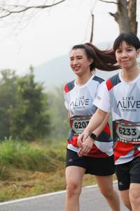 BIB: 6207, 6233
                            <button type="button" onclick="openModal(6356290)" class="btn btn-primary btn-sm float-right btn-popup" data-toggle="modal" data-target=".modal-high-quality">
                        <i class="fas fa-shopping-cart"></i> Add to Cart
                    </button>
                                            <button type="button" onclick="isThisMe(6356290, true)" class="btn btn-success btn-sm float-right btn-popup btn-isme hidden" data-toggle="tooltip" data-placement="bottom" title="นี่คือรูปของคุณใช่ไหม คลิกที่นี่เพื่อเอาเข้าอัลบั้ม">
                        <i class="fas fa-plus"></i> Add to album
                    </button>
                    <button type="button" onclick="isThisMe(6356290, false)" class="btn btn-warning btn-sm float-right btn-popup btn-isnotme hidden">
                        <i class="fas fa-ban"></i> Remove from album
                    </button>