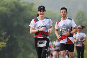 BIB: 708, 7068
                            <button type="button" onclick="openModal(6357557)" class="btn btn-primary btn-sm float-right btn-popup" data-toggle="modal" data-target=".modal-high-quality">
                        <i class="fas fa-shopping-cart"></i> Add to Cart
                    </button>
                                            <button type="button" onclick="isThisMe(6357557, true)" class="btn btn-success btn-sm float-right btn-popup btn-isme hidden" data-toggle="tooltip" data-placement="bottom" title="นี่คือรูปของคุณใช่ไหม คลิกที่นี่เพื่อเอาเข้าอัลบั้ม">
                        <i class="fas fa-plus"></i> Add to album
                    </button>
                    <button type="button" onclick="isThisMe(6357557, false)" class="btn btn-warning btn-sm float-right btn-popup btn-isnotme hidden">
                        <i class="fas fa-ban"></i> Remove from album
                    </button>