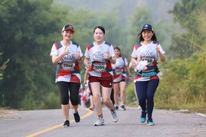 BIB: 7046, 7054
                            <button type="button" onclick="openModal(6357699)" class="btn btn-primary btn-sm float-right btn-popup" data-toggle="modal" data-target=".modal-high-quality">
                        <i class="fas fa-shopping-cart"></i> Add to Cart
                    </button>
                                            <button type="button" onclick="isThisMe(6357699, true)" class="btn btn-success btn-sm float-right btn-popup btn-isme hidden" data-toggle="tooltip" data-placement="bottom" title="นี่คือรูปของคุณใช่ไหม คลิกที่นี่เพื่อเอาเข้าอัลบั้ม">
                        <i class="fas fa-plus"></i> Add to album
                    </button>
                    <button type="button" onclick="isThisMe(6357699, false)" class="btn btn-warning btn-sm float-right btn-popup btn-isnotme hidden">
                        <i class="fas fa-ban"></i> Remove from album
                    </button>