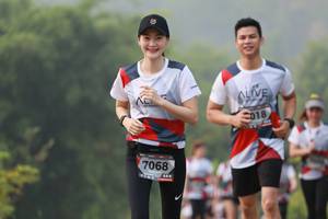 BIB: 018, 7068
                            <button type="button" onclick="openModal(6357560)" class="btn btn-primary btn-sm float-right btn-popup" data-toggle="modal" data-target=".modal-high-quality">
                        <i class="fas fa-shopping-cart"></i> Add to Cart
                    </button>
                                            <button type="button" onclick="isThisMe(6357560, true)" class="btn btn-success btn-sm float-right btn-popup btn-isme hidden" data-toggle="tooltip" data-placement="bottom" title="นี่คือรูปของคุณใช่ไหม คลิกที่นี่เพื่อเอาเข้าอัลบั้ม">
                        <i class="fas fa-plus"></i> Add to album
                    </button>
                    <button type="button" onclick="isThisMe(6357560, false)" class="btn btn-warning btn-sm float-right btn-popup btn-isnotme hidden">
                        <i class="fas fa-ban"></i> Remove from album
                    </button>