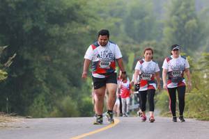 BIB: 6888, 6533, 6566
                            <button type="button" onclick="openModal(6357720)" class="btn btn-primary btn-sm float-right btn-popup" data-toggle="modal" data-target=".modal-high-quality">
                        <i class="fas fa-shopping-cart"></i> Add to Cart
                    </button>
                                            <button type="button" onclick="isThisMe(6357720, true)" class="btn btn-success btn-sm float-right btn-popup btn-isme hidden" data-toggle="tooltip" data-placement="bottom" title="นี่คือรูปของคุณใช่ไหม คลิกที่นี่เพื่อเอาเข้าอัลบั้ม">
                        <i class="fas fa-plus"></i> Add to album
                    </button>
                    <button type="button" onclick="isThisMe(6357720, false)" class="btn btn-warning btn-sm float-right btn-popup btn-isnotme hidden">
                        <i class="fas fa-ban"></i> Remove from album
                    </button>