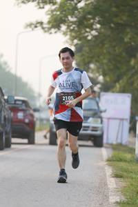 BIB: 2105
                            <button type="button" onclick="openModal(6358008)" class="btn btn-primary btn-sm float-right btn-popup" data-toggle="modal" data-target=".modal-high-quality">
                        <i class="fas fa-shopping-cart"></i> Add to Cart
                    </button>
                                            <button type="button" onclick="isThisMe(6358008, true)" class="btn btn-success btn-sm float-right btn-popup btn-isme hidden" data-toggle="tooltip" data-placement="bottom" title="นี่คือรูปของคุณใช่ไหม คลิกที่นี่เพื่อเอาเข้าอัลบั้ม">
                        <i class="fas fa-plus"></i> Add to album
                    </button>
                    <button type="button" onclick="isThisMe(6358008, false)" class="btn btn-warning btn-sm float-right btn-popup btn-isnotme hidden">
                        <i class="fas fa-ban"></i> Remove from album
                    </button>