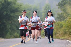 BIB: 6758, 7046, 7054
                            <button type="button" onclick="openModal(6357698)" class="btn btn-primary btn-sm float-right btn-popup" data-toggle="modal" data-target=".modal-high-quality">
                        <i class="fas fa-shopping-cart"></i> Add to Cart
                    </button>
                                            <button type="button" onclick="isThisMe(6357698, true)" class="btn btn-success btn-sm float-right btn-popup btn-isme hidden" data-toggle="tooltip" data-placement="bottom" title="นี่คือรูปของคุณใช่ไหม คลิกที่นี่เพื่อเอาเข้าอัลบั้ม">
                        <i class="fas fa-plus"></i> Add to album
                    </button>
                    <button type="button" onclick="isThisMe(6357698, false)" class="btn btn-warning btn-sm float-right btn-popup btn-isnotme hidden">
                        <i class="fas fa-ban"></i> Remove from album
                    </button>