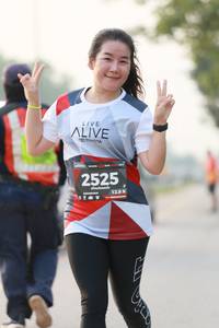 BIB: 2525, 128
                            <button type="button" onclick="openModal(6358462)" class="btn btn-primary btn-sm float-right btn-popup" data-toggle="modal" data-target=".modal-high-quality">
                        <i class="fas fa-shopping-cart"></i> Add to Cart
                    </button>
                                            <button type="button" onclick="isThisMe(6358462, true)" class="btn btn-success btn-sm float-right btn-popup btn-isme hidden" data-toggle="tooltip" data-placement="bottom" title="นี่คือรูปของคุณใช่ไหม คลิกที่นี่เพื่อเอาเข้าอัลบั้ม">
                        <i class="fas fa-plus"></i> Add to album
                    </button>
                    <button type="button" onclick="isThisMe(6358462, false)" class="btn btn-warning btn-sm float-right btn-popup btn-isnotme hidden">
                        <i class="fas fa-ban"></i> Remove from album
                    </button>