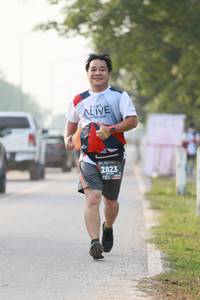 BIB: 2823
                            <button type="button" onclick="openModal(6358971)" class="btn btn-primary btn-sm float-right btn-popup" data-toggle="modal" data-target=".modal-high-quality">
                        <i class="fas fa-shopping-cart"></i> Add to Cart
                    </button>
                                            <button type="button" onclick="isThisMe(6358971, true)" class="btn btn-success btn-sm float-right btn-popup btn-isme hidden" data-toggle="tooltip" data-placement="bottom" title="นี่คือรูปของคุณใช่ไหม คลิกที่นี่เพื่อเอาเข้าอัลบั้ม">
                        <i class="fas fa-plus"></i> Add to album
                    </button>
                    <button type="button" onclick="isThisMe(6358971, false)" class="btn btn-warning btn-sm float-right btn-popup btn-isnotme hidden">
                        <i class="fas fa-ban"></i> Remove from album
                    </button>