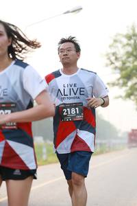 BIB: 2181, 128
                            <button type="button" onclick="openModal(6358921)" class="btn btn-primary btn-sm float-right btn-popup" data-toggle="modal" data-target=".modal-high-quality">
                        <i class="fas fa-shopping-cart"></i> Add to Cart
                    </button>
                                            <button type="button" onclick="isThisMe(6358921, true)" class="btn btn-success btn-sm float-right btn-popup btn-isme hidden" data-toggle="tooltip" data-placement="bottom" title="นี่คือรูปของคุณใช่ไหม คลิกที่นี่เพื่อเอาเข้าอัลบั้ม">
                        <i class="fas fa-plus"></i> Add to album
                    </button>
                    <button type="button" onclick="isThisMe(6358921, false)" class="btn btn-warning btn-sm float-right btn-popup btn-isnotme hidden">
                        <i class="fas fa-ban"></i> Remove from album
                    </button>