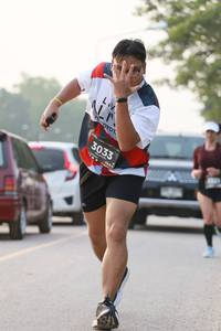 BIB: 3033, 
                            <button type="button" onclick="openModal(6358521)" class="btn btn-primary btn-sm float-right btn-popup" data-toggle="modal" data-target=".modal-high-quality">
                        <i class="fas fa-shopping-cart"></i> Add to Cart
                    </button>
                                            <button type="button" onclick="isThisMe(6358521, true)" class="btn btn-success btn-sm float-right btn-popup btn-isme hidden" data-toggle="tooltip" data-placement="bottom" title="นี่คือรูปของคุณใช่ไหม คลิกที่นี่เพื่อเอาเข้าอัลบั้ม">
                        <i class="fas fa-plus"></i> Add to album
                    </button>
                    <button type="button" onclick="isThisMe(6358521, false)" class="btn btn-warning btn-sm float-right btn-popup btn-isnotme hidden">
                        <i class="fas fa-ban"></i> Remove from album
                    </button>