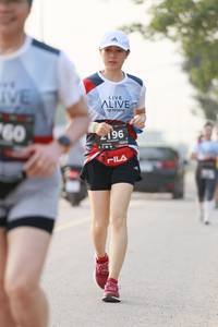 BIB: 2196
                            <button type="button" onclick="openModal(6358844)" class="btn btn-primary btn-sm float-right btn-popup" data-toggle="modal" data-target=".modal-high-quality">
                        <i class="fas fa-shopping-cart"></i> Add to Cart
                    </button>
                                            <button type="button" onclick="isThisMe(6358844, true)" class="btn btn-success btn-sm float-right btn-popup btn-isme hidden" data-toggle="tooltip" data-placement="bottom" title="นี่คือรูปของคุณใช่ไหม คลิกที่นี่เพื่อเอาเข้าอัลบั้ม">
                        <i class="fas fa-plus"></i> Add to album
                    </button>
                    <button type="button" onclick="isThisMe(6358844, false)" class="btn btn-warning btn-sm float-right btn-popup btn-isnotme hidden">
                        <i class="fas fa-ban"></i> Remove from album
                    </button>