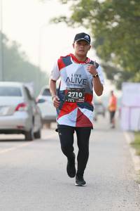 BIB: 2710
                            <button type="button" onclick="openModal(6358819)" class="btn btn-primary btn-sm float-right btn-popup" data-toggle="modal" data-target=".modal-high-quality">
                        <i class="fas fa-shopping-cart"></i> Add to Cart
                    </button>
                                            <button type="button" onclick="isThisMe(6358819, true)" class="btn btn-success btn-sm float-right btn-popup btn-isme hidden" data-toggle="tooltip" data-placement="bottom" title="นี่คือรูปของคุณใช่ไหม คลิกที่นี่เพื่อเอาเข้าอัลบั้ม">
                        <i class="fas fa-plus"></i> Add to album
                    </button>
                    <button type="button" onclick="isThisMe(6358819, false)" class="btn btn-warning btn-sm float-right btn-popup btn-isnotme hidden">
                        <i class="fas fa-ban"></i> Remove from album
                    </button>