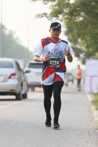 BIB: 2710
                            <button type="button" onclick="openModal(6358816)" class="btn btn-primary btn-sm float-right btn-popup" data-toggle="modal" data-target=".modal-high-quality">
                        <i class="fas fa-shopping-cart"></i> Add to Cart
                    </button>
                                            <button type="button" onclick="isThisMe(6358816, true)" class="btn btn-success btn-sm float-right btn-popup btn-isme hidden" data-toggle="tooltip" data-placement="bottom" title="นี่คือรูปของคุณใช่ไหม คลิกที่นี่เพื่อเอาเข้าอัลบั้ม">
                        <i class="fas fa-plus"></i> Add to album
                    </button>
                    <button type="button" onclick="isThisMe(6358816, false)" class="btn btn-warning btn-sm float-right btn-popup btn-isnotme hidden">
                        <i class="fas fa-ban"></i> Remove from album
                    </button>