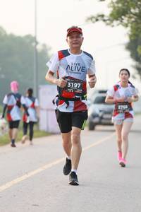 BIB: 3197, 2768
                            <button type="button" onclick="openModal(6358571)" class="btn btn-primary btn-sm float-right btn-popup" data-toggle="modal" data-target=".modal-high-quality">
                        <i class="fas fa-shopping-cart"></i> Add to Cart
                    </button>
                                            <button type="button" onclick="isThisMe(6358571, true)" class="btn btn-success btn-sm float-right btn-popup btn-isme hidden" data-toggle="tooltip" data-placement="bottom" title="นี่คือรูปของคุณใช่ไหม คลิกที่นี่เพื่อเอาเข้าอัลบั้ม">
                        <i class="fas fa-plus"></i> Add to album
                    </button>
                    <button type="button" onclick="isThisMe(6358571, false)" class="btn btn-warning btn-sm float-right btn-popup btn-isnotme hidden">
                        <i class="fas fa-ban"></i> Remove from album
                    </button>