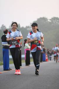 BIB: 3147
                            <button type="button" onclick="openModal(6346972)" class="btn btn-primary btn-sm float-right btn-popup" data-toggle="modal" data-target=".modal-high-quality">
                        <i class="fas fa-shopping-cart"></i> Add to Cart
                    </button>
                                            <button type="button" onclick="isThisMe(6346972, true)" class="btn btn-success btn-sm float-right btn-popup btn-isme hidden" data-toggle="tooltip" data-placement="bottom" title="นี่คือรูปของคุณใช่ไหม คลิกที่นี่เพื่อเอาเข้าอัลบั้ม">
                        <i class="fas fa-plus"></i> Add to album
                    </button>
                    <button type="button" onclick="isThisMe(6346972, false)" class="btn btn-warning btn-sm float-right btn-popup btn-isnotme hidden">
                        <i class="fas fa-ban"></i> Remove from album
                    </button>