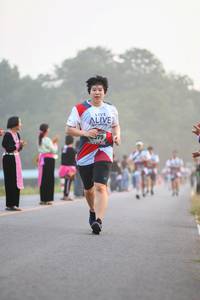 BIB: 979
                            <button type="button" onclick="openModal(6348518)" class="btn btn-primary btn-sm float-right btn-popup" data-toggle="modal" data-target=".modal-high-quality">
                        <i class="fas fa-shopping-cart"></i> Add to Cart
                    </button>
                                            <button type="button" onclick="isThisMe(6348518, true)" class="btn btn-success btn-sm float-right btn-popup btn-isme hidden" data-toggle="tooltip" data-placement="bottom" title="นี่คือรูปของคุณใช่ไหม คลิกที่นี่เพื่อเอาเข้าอัลบั้ม">
                        <i class="fas fa-plus"></i> Add to album
                    </button>
                    <button type="button" onclick="isThisMe(6348518, false)" class="btn btn-warning btn-sm float-right btn-popup btn-isnotme hidden">
                        <i class="fas fa-ban"></i> Remove from album
                    </button>