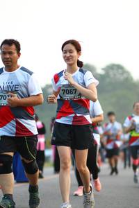 BIB: 7087
                            <button type="button" onclick="openModal(6351414)" class="btn btn-primary btn-sm float-right btn-popup" data-toggle="modal" data-target=".modal-high-quality">
                        <i class="fas fa-shopping-cart"></i> Add to Cart
                    </button>
                                            <button type="button" onclick="isThisMe(6351414, true)" class="btn btn-success btn-sm float-right btn-popup btn-isme hidden" data-toggle="tooltip" data-placement="bottom" title="นี่คือรูปของคุณใช่ไหม คลิกที่นี่เพื่อเอาเข้าอัลบั้ม">
                        <i class="fas fa-plus"></i> Add to album
                    </button>
                    <button type="button" onclick="isThisMe(6351414, false)" class="btn btn-warning btn-sm float-right btn-popup btn-isnotme hidden">
                        <i class="fas fa-ban"></i> Remove from album
                    </button>