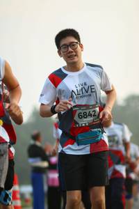 BIB: 6842
                            <button type="button" onclick="openModal(6350034)" class="btn btn-primary btn-sm float-right btn-popup" data-toggle="modal" data-target=".modal-high-quality">
                        <i class="fas fa-shopping-cart"></i> Add to Cart
                    </button>
                                            <button type="button" onclick="isThisMe(6350034, true)" class="btn btn-success btn-sm float-right btn-popup btn-isme hidden" data-toggle="tooltip" data-placement="bottom" title="นี่คือรูปของคุณใช่ไหม คลิกที่นี่เพื่อเอาเข้าอัลบั้ม">
                        <i class="fas fa-plus"></i> Add to album
                    </button>
                    <button type="button" onclick="isThisMe(6350034, false)" class="btn btn-warning btn-sm float-right btn-popup btn-isnotme hidden">
                        <i class="fas fa-ban"></i> Remove from album
                    </button>