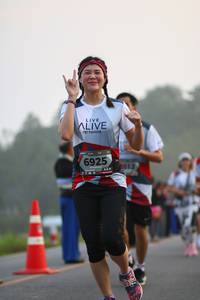 BIB: 6925
                            <button type="button" onclick="openModal(6348982)" class="btn btn-primary btn-sm float-right btn-popup" data-toggle="modal" data-target=".modal-high-quality">
                        <i class="fas fa-shopping-cart"></i> Add to Cart
                    </button>
                                            <button type="button" onclick="isThisMe(6348982, true)" class="btn btn-success btn-sm float-right btn-popup btn-isme hidden" data-toggle="tooltip" data-placement="bottom" title="นี่คือรูปของคุณใช่ไหม คลิกที่นี่เพื่อเอาเข้าอัลบั้ม">
                        <i class="fas fa-plus"></i> Add to album
                    </button>
                    <button type="button" onclick="isThisMe(6348982, false)" class="btn btn-warning btn-sm float-right btn-popup btn-isnotme hidden">
                        <i class="fas fa-ban"></i> Remove from album
                    </button>