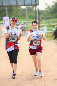 BIB: 7046, 7054
                            <button type="button" onclick="openModal(6354404)" class="btn btn-primary btn-sm float-right btn-popup" data-toggle="modal" data-target=".modal-high-quality">
                        <i class="fas fa-shopping-cart"></i> Add to Cart
                    </button>
                                            <button type="button" onclick="isThisMe(6354404, true)" class="btn btn-success btn-sm float-right btn-popup btn-isme hidden" data-toggle="tooltip" data-placement="bottom" title="นี่คือรูปของคุณใช่ไหม คลิกที่นี่เพื่อเอาเข้าอัลบั้ม">
                        <i class="fas fa-plus"></i> Add to album
                    </button>
                    <button type="button" onclick="isThisMe(6354404, false)" class="btn btn-warning btn-sm float-right btn-popup btn-isnotme hidden">
                        <i class="fas fa-ban"></i> Remove from album
                    </button>