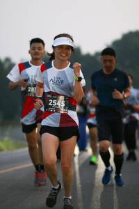 BIB: 2545
                            <button type="button" onclick="openModal(6345732)" class="btn btn-primary btn-sm float-right btn-popup" data-toggle="modal" data-target=".modal-high-quality">
                        <i class="fas fa-shopping-cart"></i> Add to Cart
                    </button>
                                            <button type="button" onclick="isThisMe(6345732, true)" class="btn btn-success btn-sm float-right btn-popup btn-isme hidden" data-toggle="tooltip" data-placement="bottom" title="นี่คือรูปของคุณใช่ไหม คลิกที่นี่เพื่อเอาเข้าอัลบั้ม">
                        <i class="fas fa-plus"></i> Add to album
                    </button>
                    <button type="button" onclick="isThisMe(6345732, false)" class="btn btn-warning btn-sm float-right btn-popup btn-isnotme hidden">
                        <i class="fas fa-ban"></i> Remove from album
                    </button>