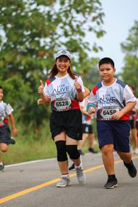 BIB: 6528, 645
                            <button type="button" onclick="openModal(6353820)" class="btn btn-primary btn-sm float-right btn-popup" data-toggle="modal" data-target=".modal-high-quality">
                        <i class="fas fa-shopping-cart"></i> Add to Cart
                    </button>
                                            <button type="button" onclick="isThisMe(6353820, true)" class="btn btn-success btn-sm float-right btn-popup btn-isme hidden" data-toggle="tooltip" data-placement="bottom" title="นี่คือรูปของคุณใช่ไหม คลิกที่นี่เพื่อเอาเข้าอัลบั้ม">
                        <i class="fas fa-plus"></i> Add to album
                    </button>
                    <button type="button" onclick="isThisMe(6353820, false)" class="btn btn-warning btn-sm float-right btn-popup btn-isnotme hidden">
                        <i class="fas fa-ban"></i> Remove from album
                    </button>