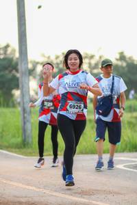 BIB: 3129, 6926
                            <button type="button" onclick="openModal(6354201)" class="btn btn-primary btn-sm float-right btn-popup" data-toggle="modal" data-target=".modal-high-quality">
                        <i class="fas fa-shopping-cart"></i> Add to Cart
                    </button>
                                            <button type="button" onclick="isThisMe(6354201, true)" class="btn btn-success btn-sm float-right btn-popup btn-isme hidden" data-toggle="tooltip" data-placement="bottom" title="นี่คือรูปของคุณใช่ไหม คลิกที่นี่เพื่อเอาเข้าอัลบั้ม">
                        <i class="fas fa-plus"></i> Add to album
                    </button>
                    <button type="button" onclick="isThisMe(6354201, false)" class="btn btn-warning btn-sm float-right btn-popup btn-isnotme hidden">
                        <i class="fas fa-ban"></i> Remove from album
                    </button>