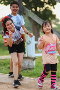 BIB: 139
                            <button type="button" onclick="openModal(6354231)" class="btn btn-primary btn-sm float-right btn-popup" data-toggle="modal" data-target=".modal-high-quality">
                        <i class="fas fa-shopping-cart"></i> Add to Cart
                    </button>
                                            <button type="button" onclick="isThisMe(6354231, true)" class="btn btn-success btn-sm float-right btn-popup btn-isme hidden" data-toggle="tooltip" data-placement="bottom" title="นี่คือรูปของคุณใช่ไหม คลิกที่นี่เพื่อเอาเข้าอัลบั้ม">
                        <i class="fas fa-plus"></i> Add to album
                    </button>
                    <button type="button" onclick="isThisMe(6354231, false)" class="btn btn-warning btn-sm float-right btn-popup btn-isnotme hidden">
                        <i class="fas fa-ban"></i> Remove from album
                    </button>