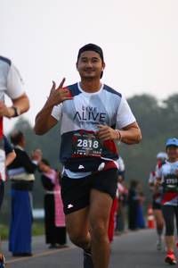 BIB: 2818, 128
                            <button type="button" onclick="openModal(6346252)" class="btn btn-primary btn-sm float-right btn-popup" data-toggle="modal" data-target=".modal-high-quality">
                        <i class="fas fa-shopping-cart"></i> Add to Cart
                    </button>
                                            <button type="button" onclick="isThisMe(6346252, true)" class="btn btn-success btn-sm float-right btn-popup btn-isme hidden" data-toggle="tooltip" data-placement="bottom" title="นี่คือรูปของคุณใช่ไหม คลิกที่นี่เพื่อเอาเข้าอัลบั้ม">
                        <i class="fas fa-plus"></i> Add to album
                    </button>
                    <button type="button" onclick="isThisMe(6346252, false)" class="btn btn-warning btn-sm float-right btn-popup btn-isnotme hidden">
                        <i class="fas fa-ban"></i> Remove from album
                    </button>