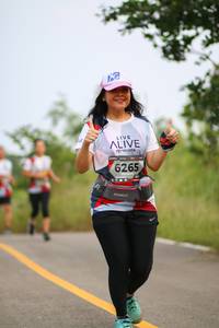 BIB: 6265
                            <button type="button" onclick="openModal(6353611)" class="btn btn-primary btn-sm float-right btn-popup" data-toggle="modal" data-target=".modal-high-quality">
                        <i class="fas fa-shopping-cart"></i> Add to Cart
                    </button>
                                            <button type="button" onclick="isThisMe(6353611, true)" class="btn btn-success btn-sm float-right btn-popup btn-isme hidden" data-toggle="tooltip" data-placement="bottom" title="นี่คือรูปของคุณใช่ไหม คลิกที่นี่เพื่อเอาเข้าอัลบั้ม">
                        <i class="fas fa-plus"></i> Add to album
                    </button>
                    <button type="button" onclick="isThisMe(6353611, false)" class="btn btn-warning btn-sm float-right btn-popup btn-isnotme hidden">
                        <i class="fas fa-ban"></i> Remove from album
                    </button>