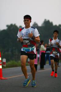 BIB: 2730, 3017
                            <button type="button" onclick="openModal(6345640)" class="btn btn-primary btn-sm float-right btn-popup" data-toggle="modal" data-target=".modal-high-quality">
                        <i class="fas fa-shopping-cart"></i> Add to Cart
                    </button>
                                            <button type="button" onclick="isThisMe(6345640, true)" class="btn btn-success btn-sm float-right btn-popup btn-isme hidden" data-toggle="tooltip" data-placement="bottom" title="นี่คือรูปของคุณใช่ไหม คลิกที่นี่เพื่อเอาเข้าอัลบั้ม">
                        <i class="fas fa-plus"></i> Add to album
                    </button>
                    <button type="button" onclick="isThisMe(6345640, false)" class="btn btn-warning btn-sm float-right btn-popup btn-isnotme hidden">
                        <i class="fas fa-ban"></i> Remove from album
                    </button>