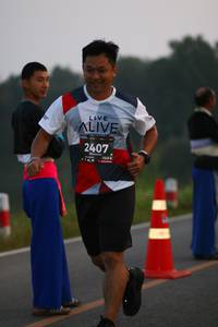 BIB: 2407, 128
                            <button type="button" onclick="openModal(6345969)" class="btn btn-primary btn-sm float-right btn-popup" data-toggle="modal" data-target=".modal-high-quality">
                        <i class="fas fa-shopping-cart"></i> Add to Cart
                    </button>
                                            <button type="button" onclick="isThisMe(6345969, true)" class="btn btn-success btn-sm float-right btn-popup btn-isme hidden" data-toggle="tooltip" data-placement="bottom" title="นี่คือรูปของคุณใช่ไหม คลิกที่นี่เพื่อเอาเข้าอัลบั้ม">
                        <i class="fas fa-plus"></i> Add to album
                    </button>
                    <button type="button" onclick="isThisMe(6345969, false)" class="btn btn-warning btn-sm float-right btn-popup btn-isnotme hidden">
                        <i class="fas fa-ban"></i> Remove from album
                    </button>