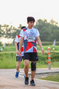 BIB: 7032
                            <button type="button" onclick="openModal(6354193)" class="btn btn-primary btn-sm float-right btn-popup" data-toggle="modal" data-target=".modal-high-quality">
                        <i class="fas fa-shopping-cart"></i> Add to Cart
                    </button>
                                            <button type="button" onclick="isThisMe(6354193, true)" class="btn btn-success btn-sm float-right btn-popup btn-isme hidden" data-toggle="tooltip" data-placement="bottom" title="นี่คือรูปของคุณใช่ไหม คลิกที่นี่เพื่อเอาเข้าอัลบั้ม">
                        <i class="fas fa-plus"></i> Add to album
                    </button>
                    <button type="button" onclick="isThisMe(6354193, false)" class="btn btn-warning btn-sm float-right btn-popup btn-isnotme hidden">
                        <i class="fas fa-ban"></i> Remove from album
                    </button>