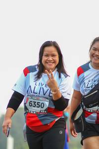 BIB: 6350
                            <button type="button" onclick="openModal(6352874)" class="btn btn-primary btn-sm float-right btn-popup" data-toggle="modal" data-target=".modal-high-quality">
                        <i class="fas fa-shopping-cart"></i> Add to Cart
                    </button>
                                            <button type="button" onclick="isThisMe(6352874, true)" class="btn btn-success btn-sm float-right btn-popup btn-isme hidden" data-toggle="tooltip" data-placement="bottom" title="นี่คือรูปของคุณใช่ไหม คลิกที่นี่เพื่อเอาเข้าอัลบั้ม">
                        <i class="fas fa-plus"></i> Add to album
                    </button>
                    <button type="button" onclick="isThisMe(6352874, false)" class="btn btn-warning btn-sm float-right btn-popup btn-isnotme hidden">
                        <i class="fas fa-ban"></i> Remove from album
                    </button>