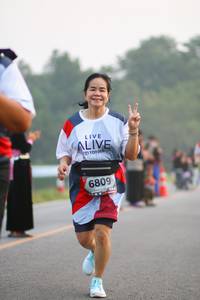 BIB: 6809
                            <button type="button" onclick="openModal(6353124)" class="btn btn-primary btn-sm float-right btn-popup" data-toggle="modal" data-target=".modal-high-quality">
                        <i class="fas fa-shopping-cart"></i> Add to Cart
                    </button>
                                            <button type="button" onclick="isThisMe(6353124, true)" class="btn btn-success btn-sm float-right btn-popup btn-isme hidden" data-toggle="tooltip" data-placement="bottom" title="นี่คือรูปของคุณใช่ไหม คลิกที่นี่เพื่อเอาเข้าอัลบั้ม">
                        <i class="fas fa-plus"></i> Add to album
                    </button>
                    <button type="button" onclick="isThisMe(6353124, false)" class="btn btn-warning btn-sm float-right btn-popup btn-isnotme hidden">
                        <i class="fas fa-ban"></i> Remove from album
                    </button>