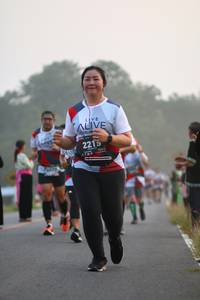 BIB: 2215
                            <button type="button" onclick="openModal(6349028)" class="btn btn-primary btn-sm float-right btn-popup" data-toggle="modal" data-target=".modal-high-quality">
                        <i class="fas fa-shopping-cart"></i> Add to Cart
                    </button>
                                            <button type="button" onclick="isThisMe(6349028, true)" class="btn btn-success btn-sm float-right btn-popup btn-isme hidden" data-toggle="tooltip" data-placement="bottom" title="นี่คือรูปของคุณใช่ไหม คลิกที่นี่เพื่อเอาเข้าอัลบั้ม">
                        <i class="fas fa-plus"></i> Add to album
                    </button>
                    <button type="button" onclick="isThisMe(6349028, false)" class="btn btn-warning btn-sm float-right btn-popup btn-isnotme hidden">
                        <i class="fas fa-ban"></i> Remove from album
                    </button>