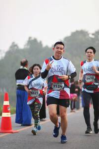 BIB: 6470, 7124, 6327
                            <button type="button" onclick="openModal(6347618)" class="btn btn-primary btn-sm float-right btn-popup" data-toggle="modal" data-target=".modal-high-quality">
                        <i class="fas fa-shopping-cart"></i> Add to Cart
                    </button>
                                            <button type="button" onclick="isThisMe(6347618, true)" class="btn btn-success btn-sm float-right btn-popup btn-isme hidden" data-toggle="tooltip" data-placement="bottom" title="นี่คือรูปของคุณใช่ไหม คลิกที่นี่เพื่อเอาเข้าอัลบั้ม">
                        <i class="fas fa-plus"></i> Add to album
                    </button>
                    <button type="button" onclick="isThisMe(6347618, false)" class="btn btn-warning btn-sm float-right btn-popup btn-isnotme hidden">
                        <i class="fas fa-ban"></i> Remove from album
                    </button>